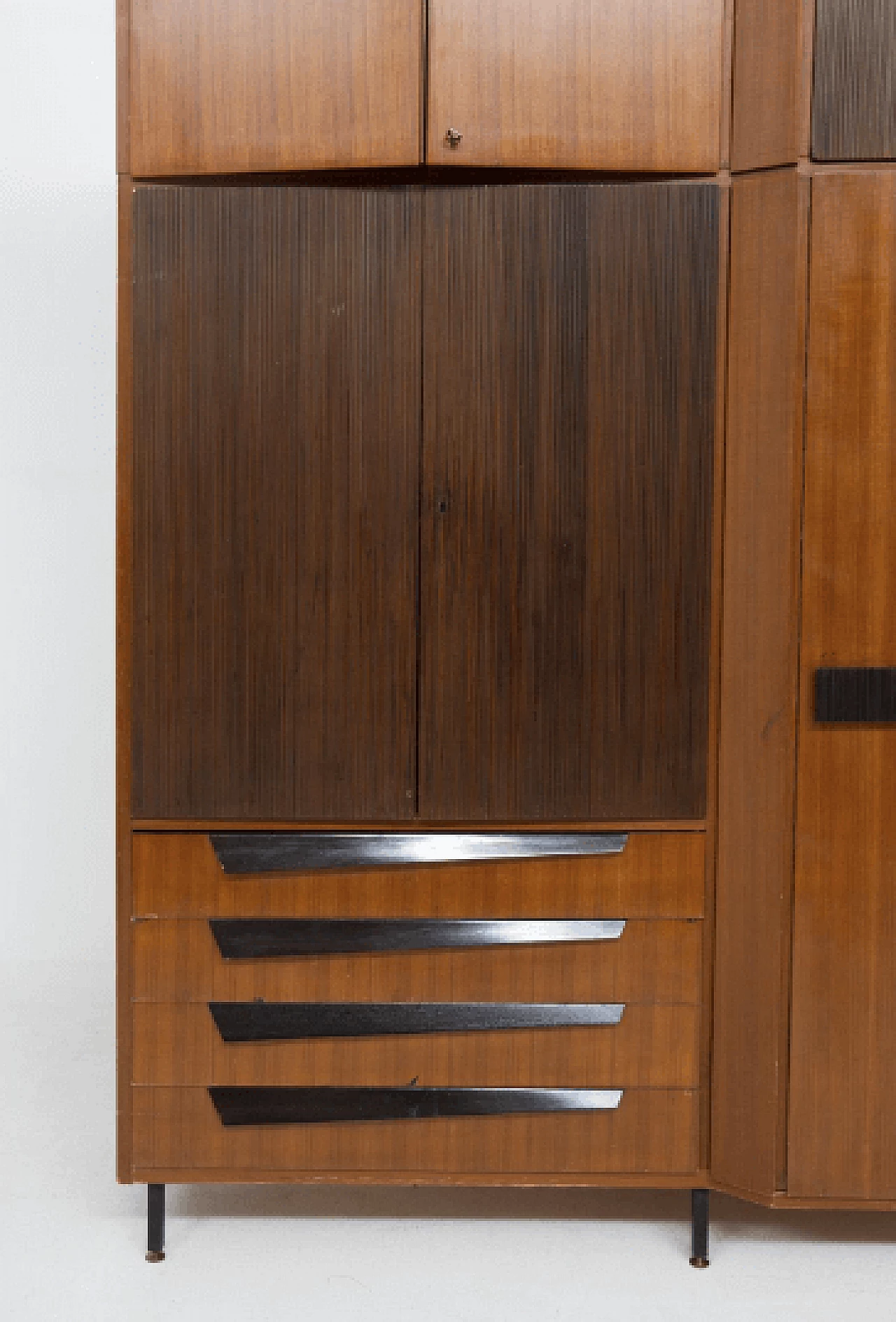 Cabinet in walnut and grissinato , 1950s 2