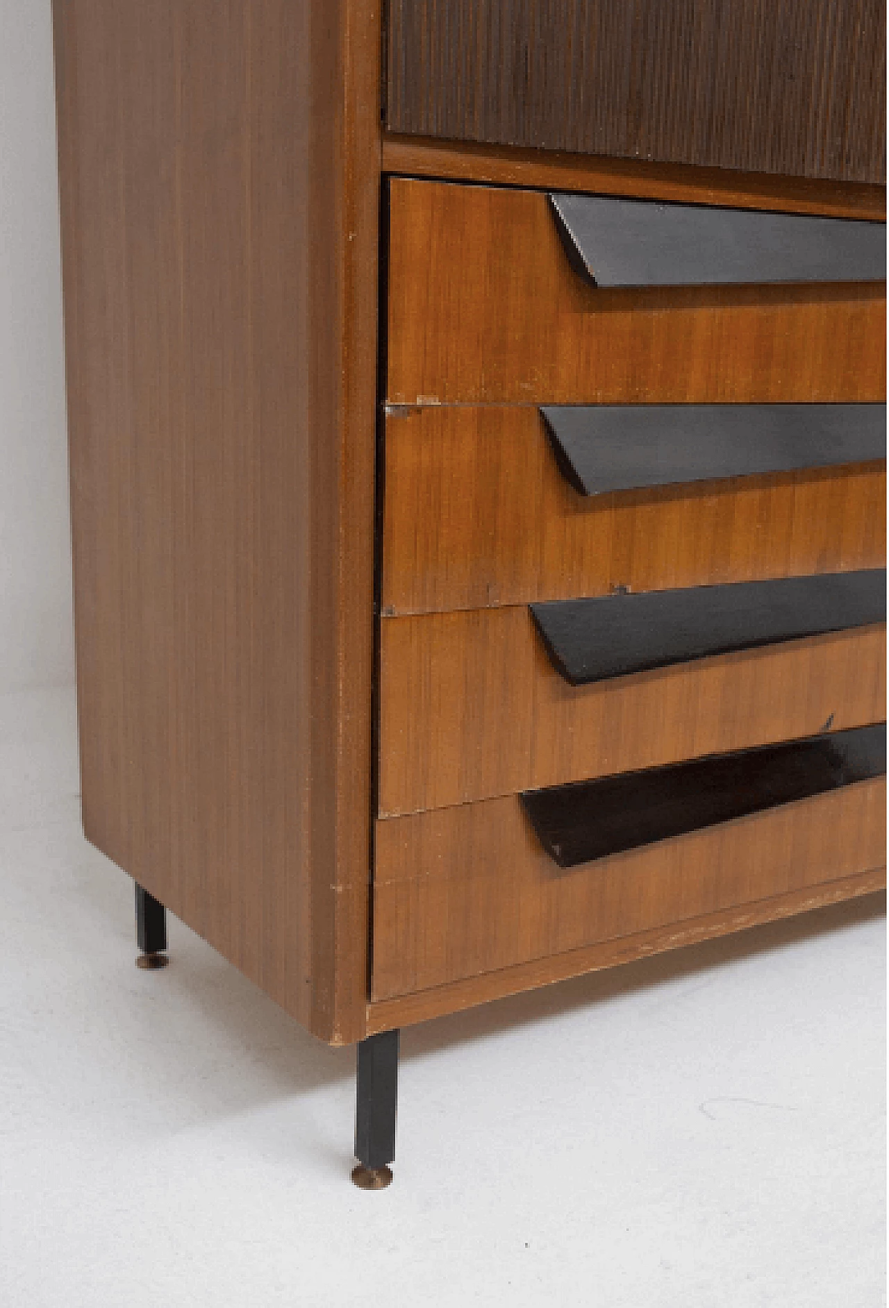 Cabinet in walnut and grissinato , 1950s 4