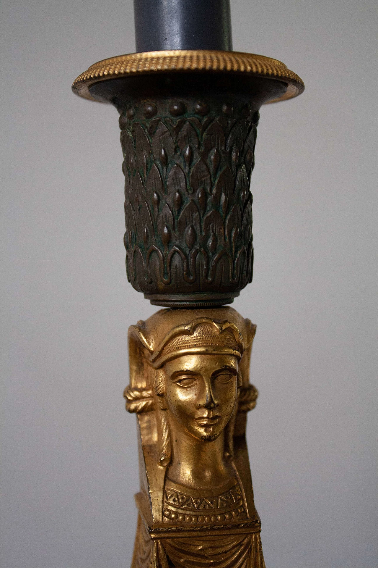 Candelabri con erme in bronzo dorato, '800 5