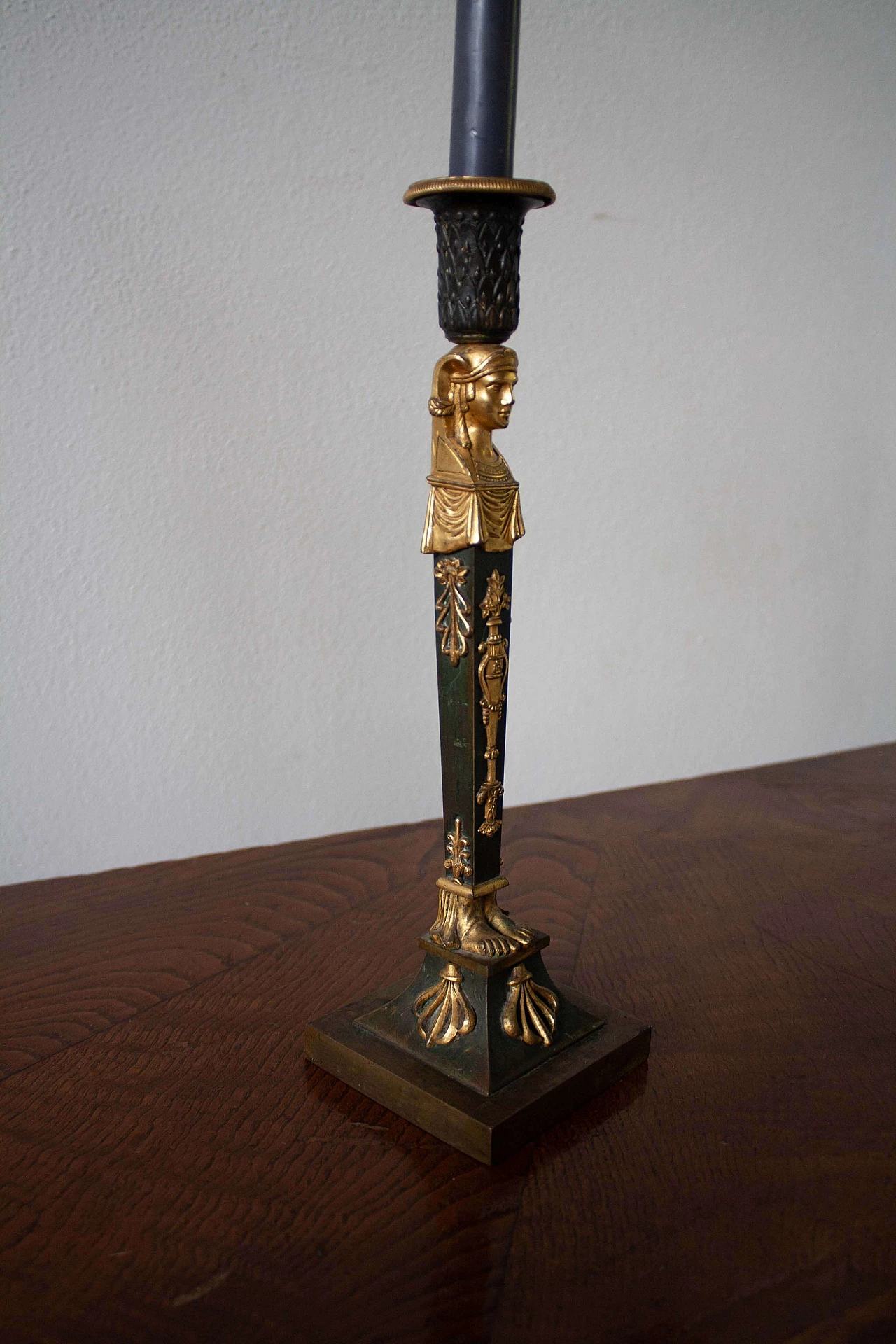 Candelabri con erme in bronzo dorato, '800 13