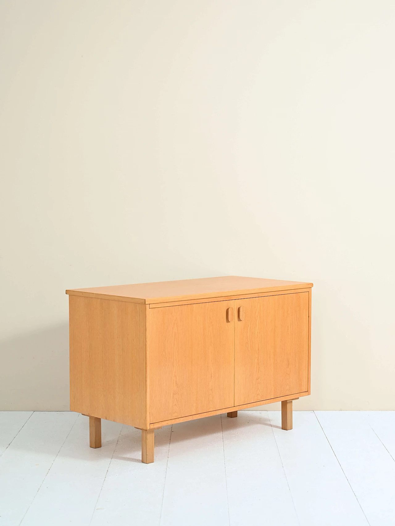Oak TV cabinet with doors, 1960s 5