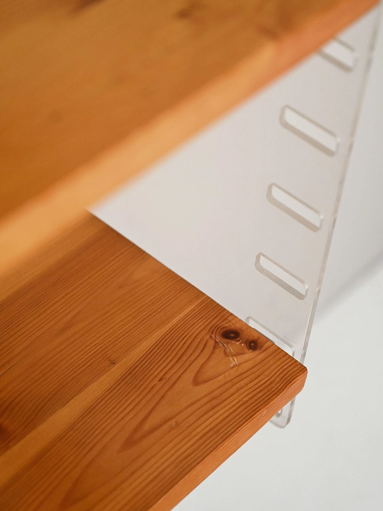 Libreria Hylla a parete in teak e plexiglass, anni '60 7