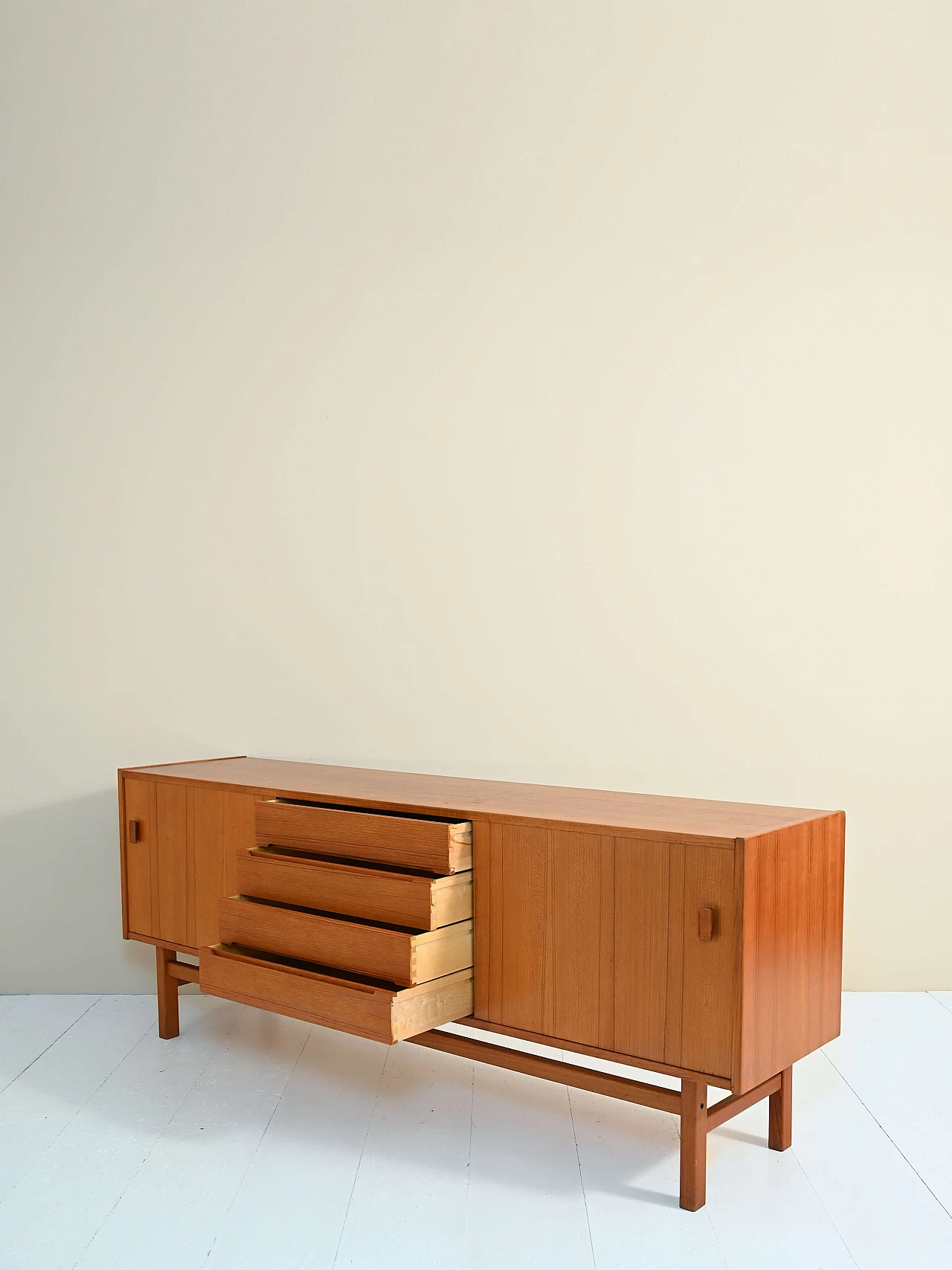 Madia di Nils Johnosson in teak, anni '50 11