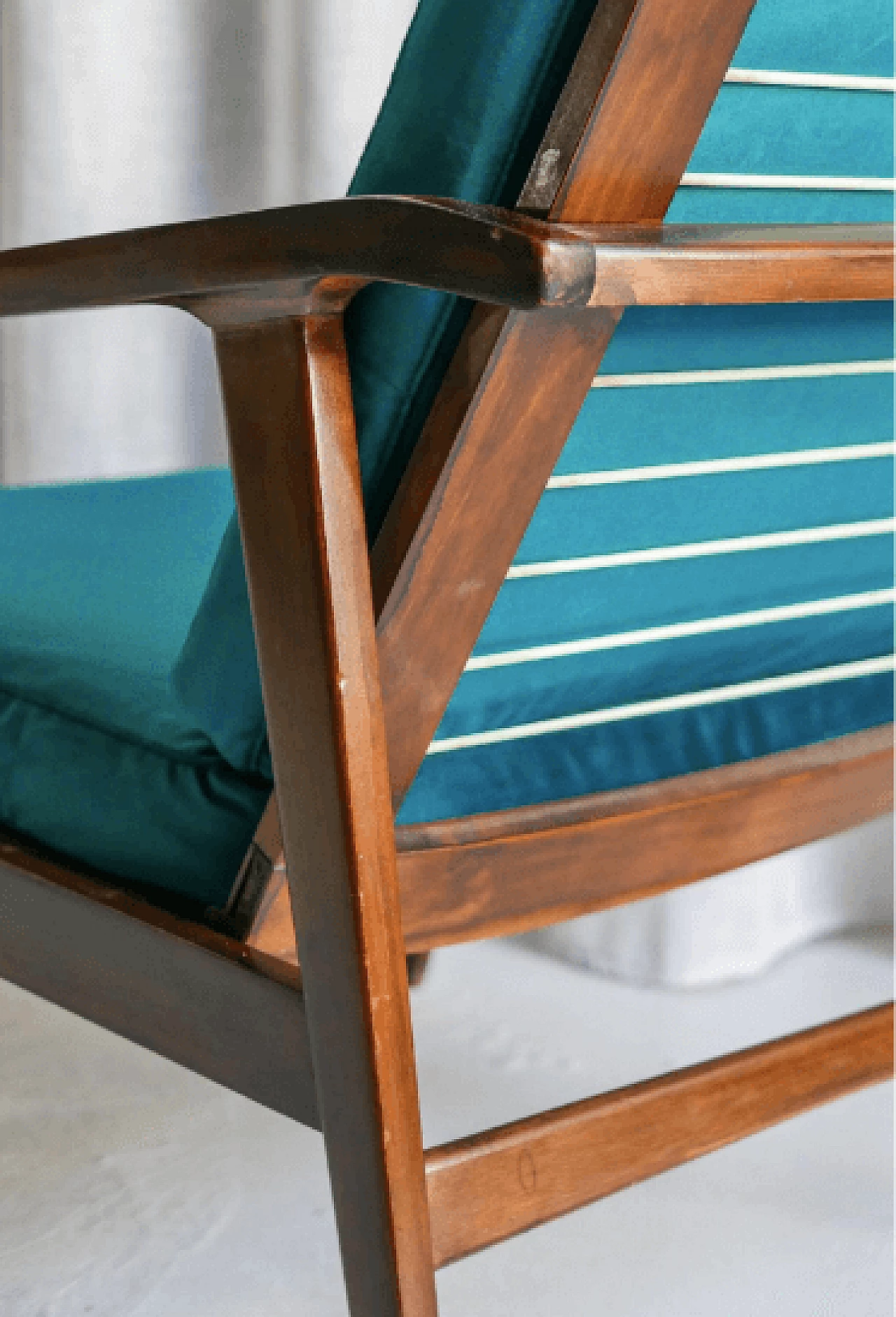 Pair of teak and blue velvet recliners, 1960s 6