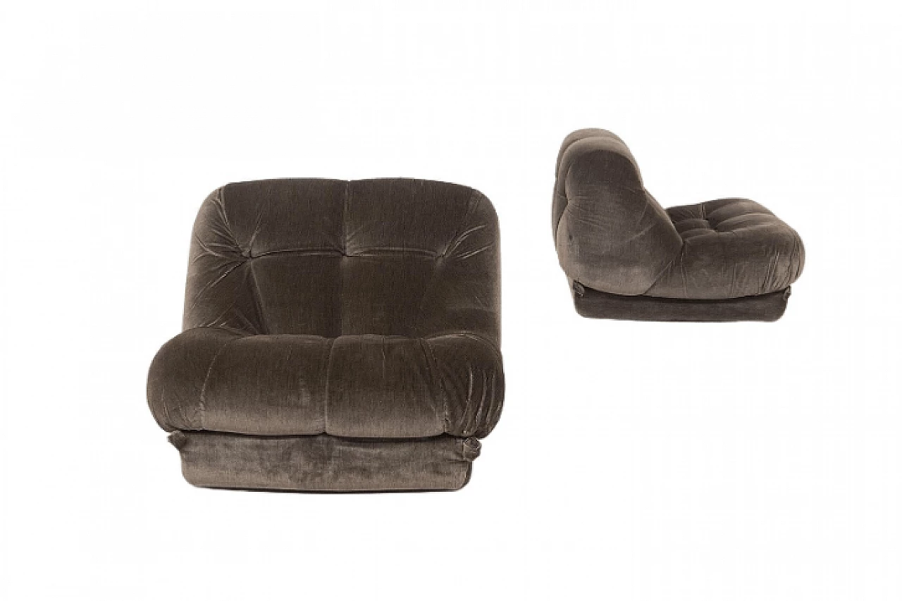 Pair of Nuvolone armchairs in velvet by Rino Maturi, 1970s 1