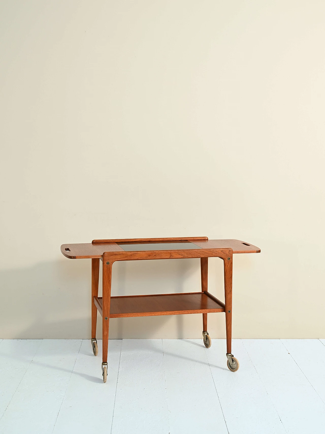 Teak cart by Yngve Ekström for Källemo, 1950s 1