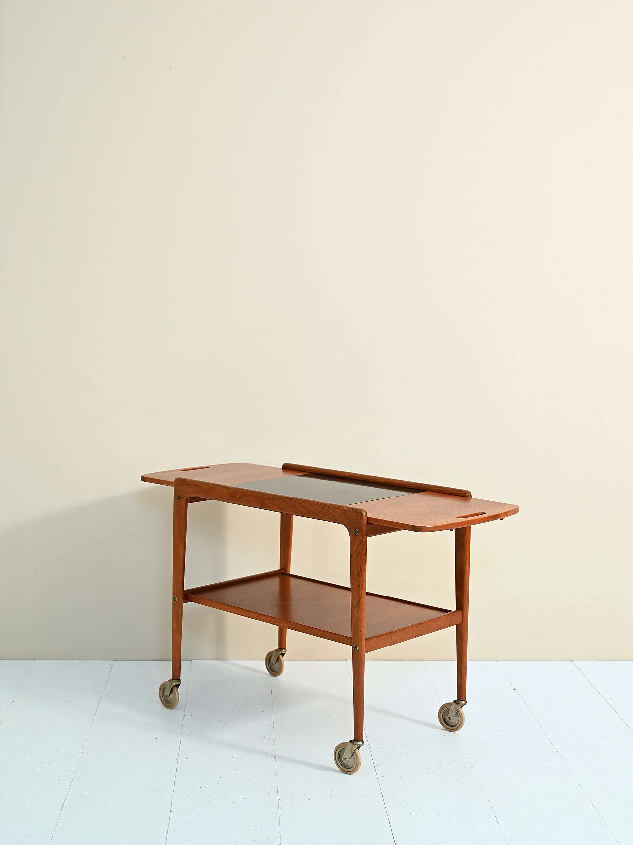 Teak cart by Yngve Ekström for Källemo, 1950s 3