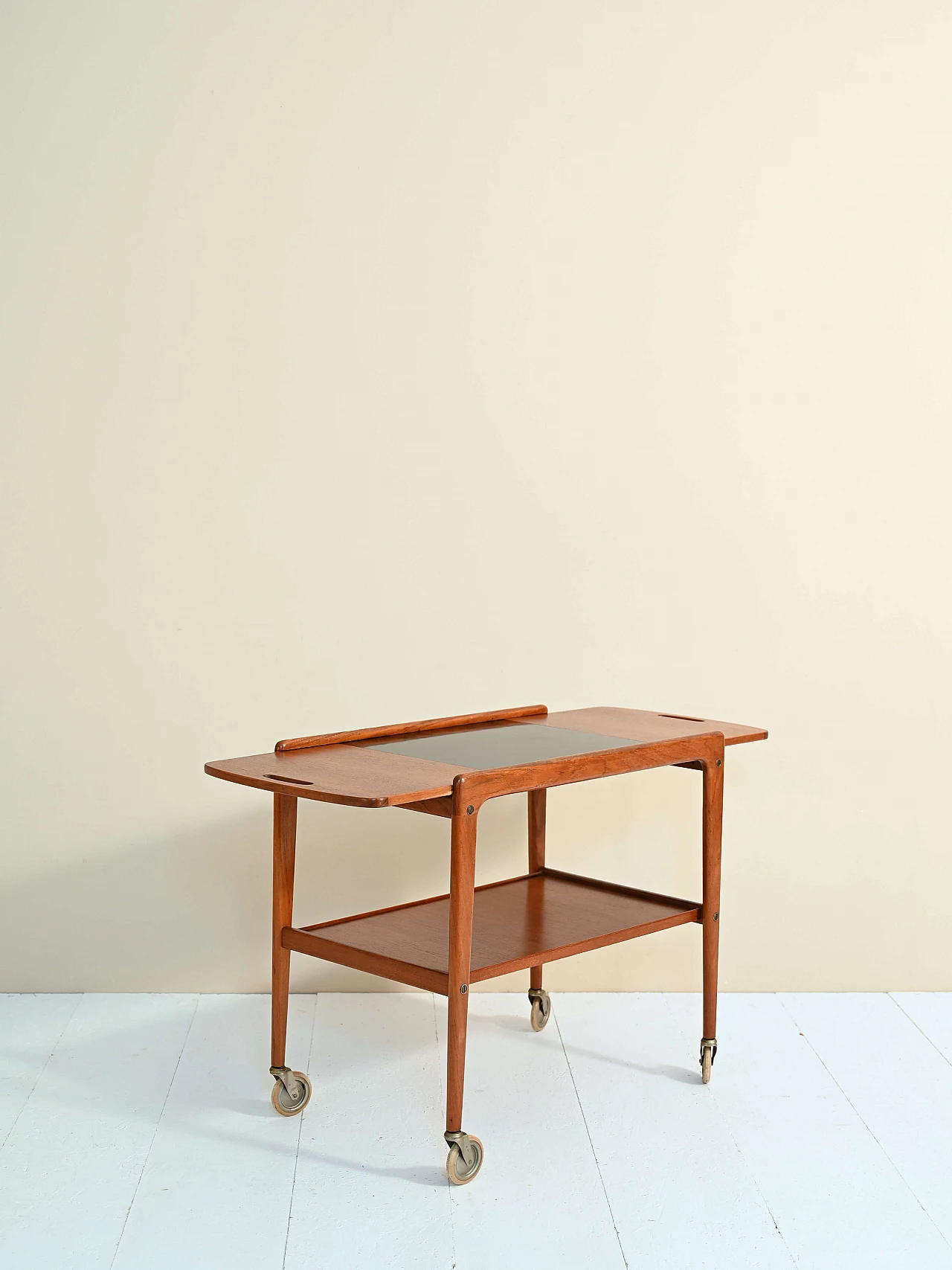 Teak cart by Yngve Ekström for Källemo, 1950s 6