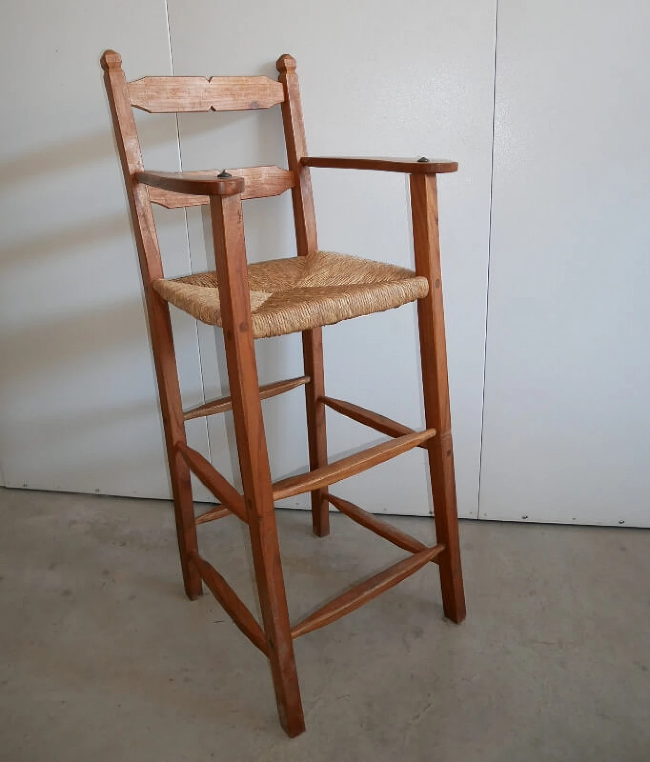 Large high chair in wood with armrests, 1940s 10