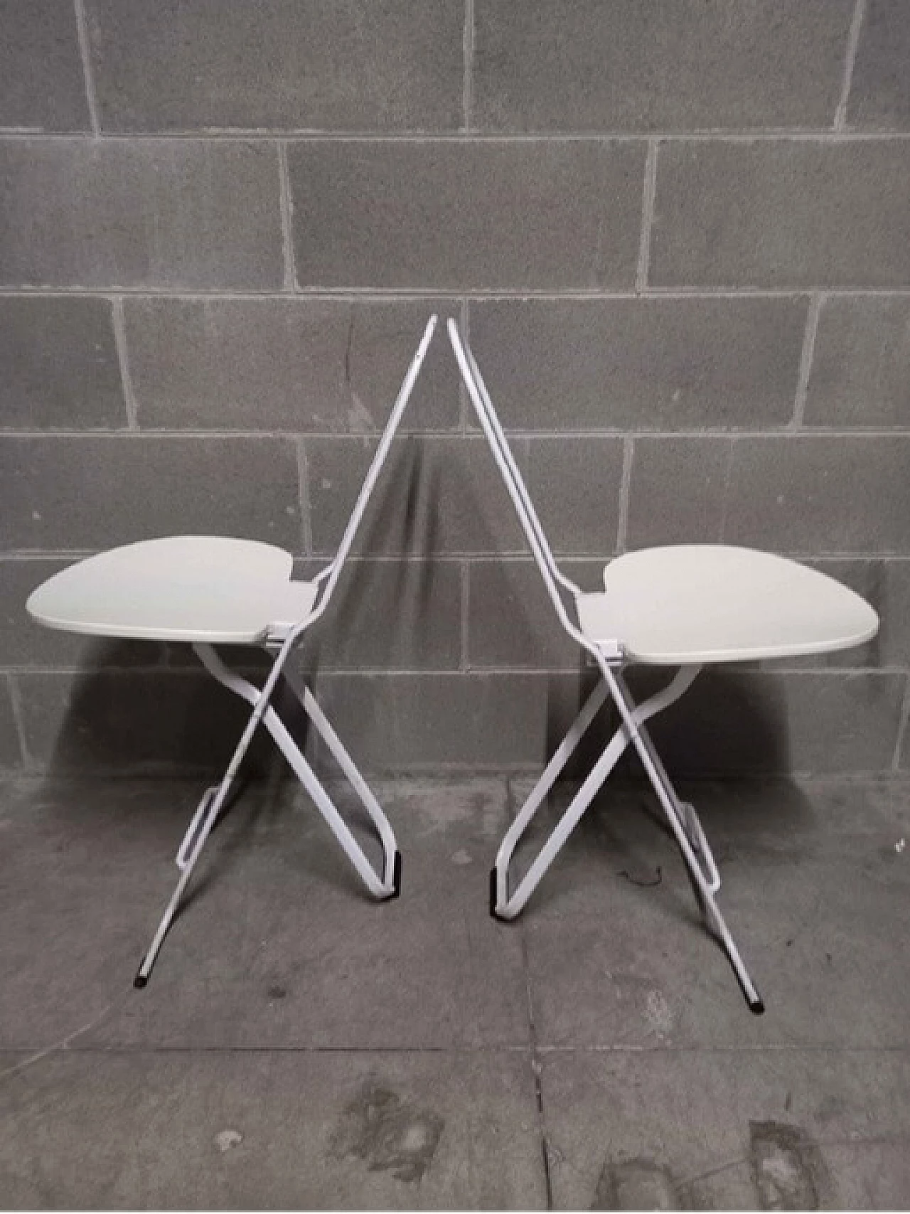 Pair of Dafne folding chairs by Rinaldi for Thema, 1970s 3