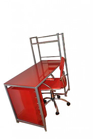 Scrivania Bauhaus rossa con sedia e mobiletto in metallo, anni '90