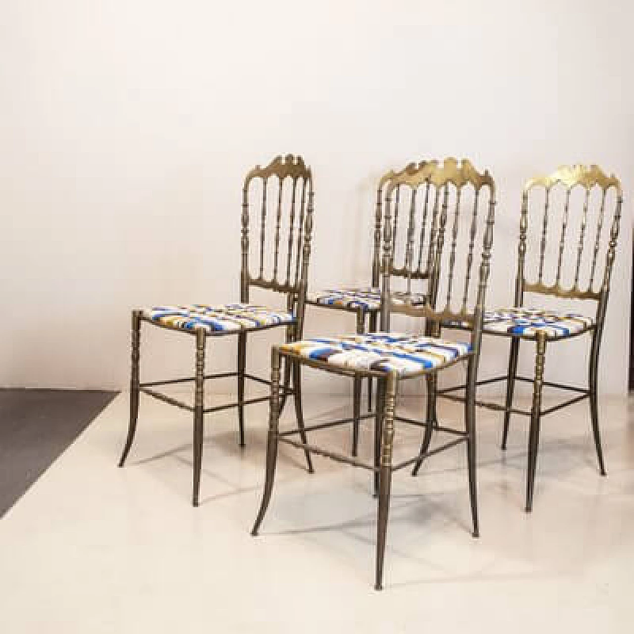 4 Brass chairs by Giovanni Gaetano Descalzi, 1950s 2