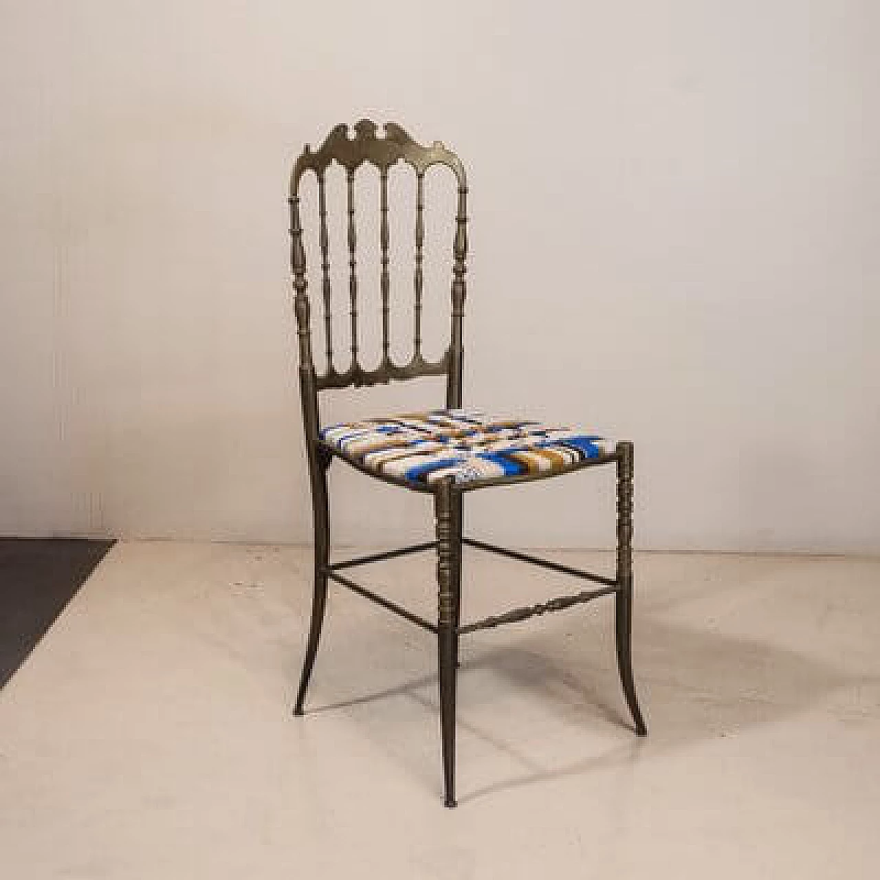 4 Brass chairs by Giovanni Gaetano Descalzi, 1950s 3