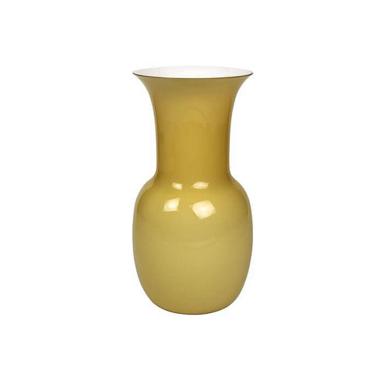 Vase in yellow Murano glass 1