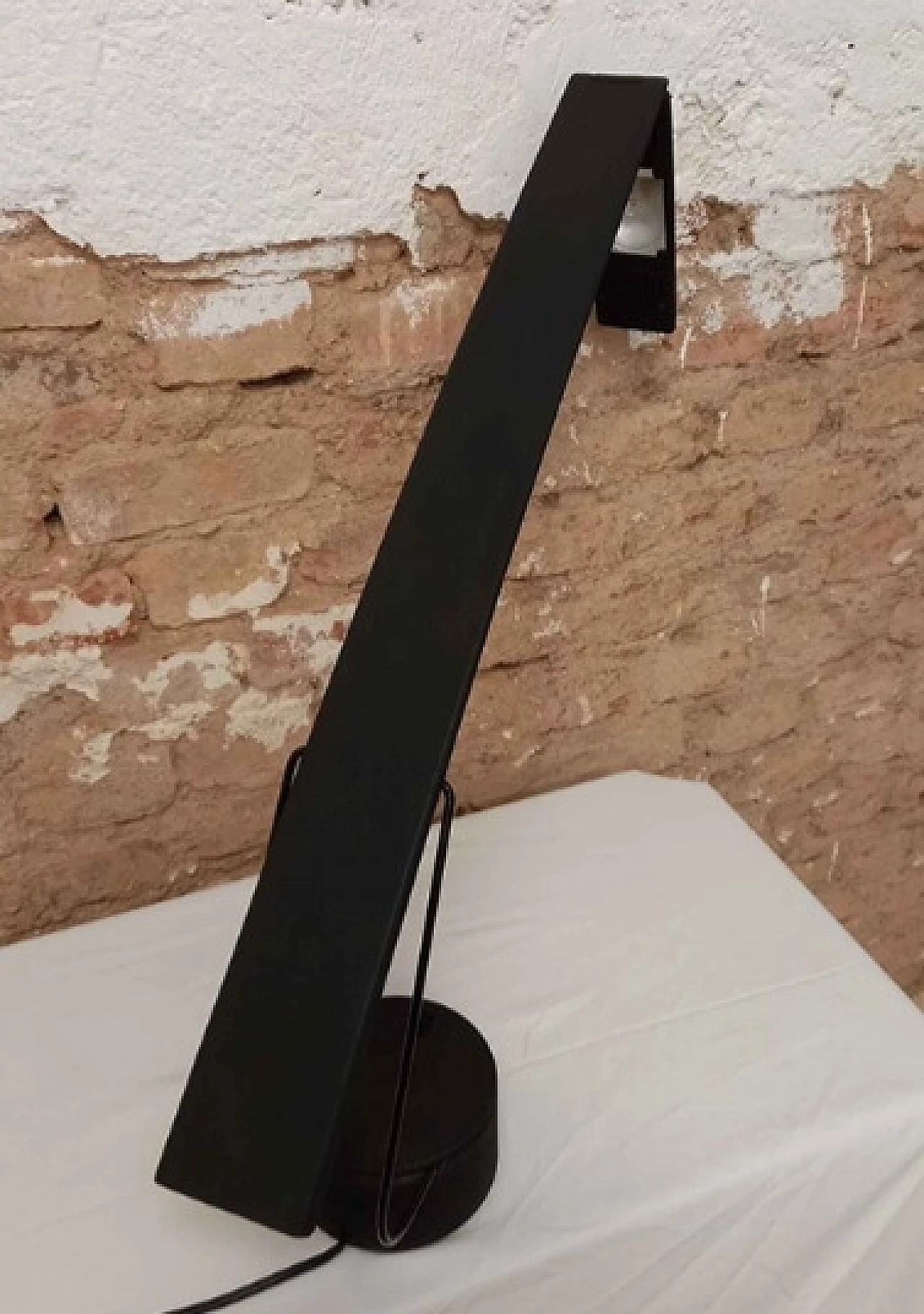 Lampada da tavolo Dove di Barbaglia e Colombo per Paf, anni '80 5