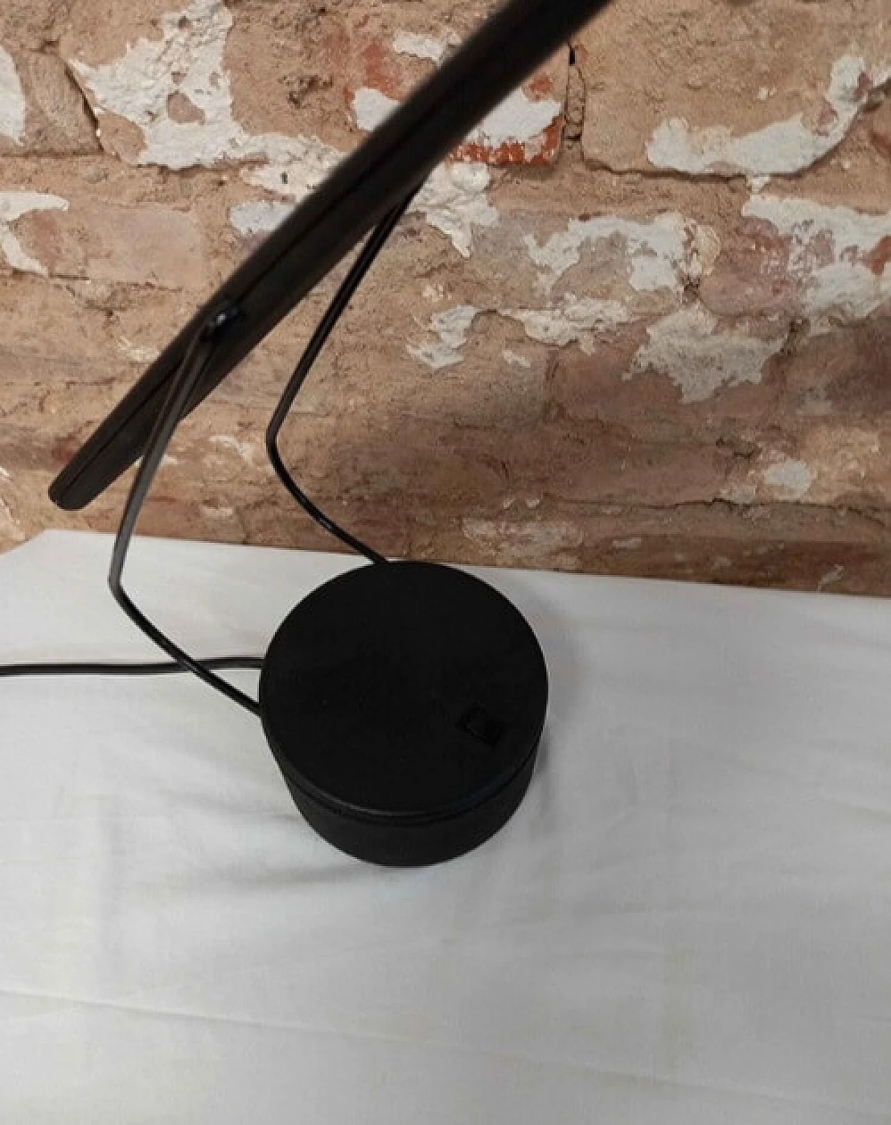 Lampada da tavolo Dove di Barbaglia e Colombo per Paf, anni '80 7