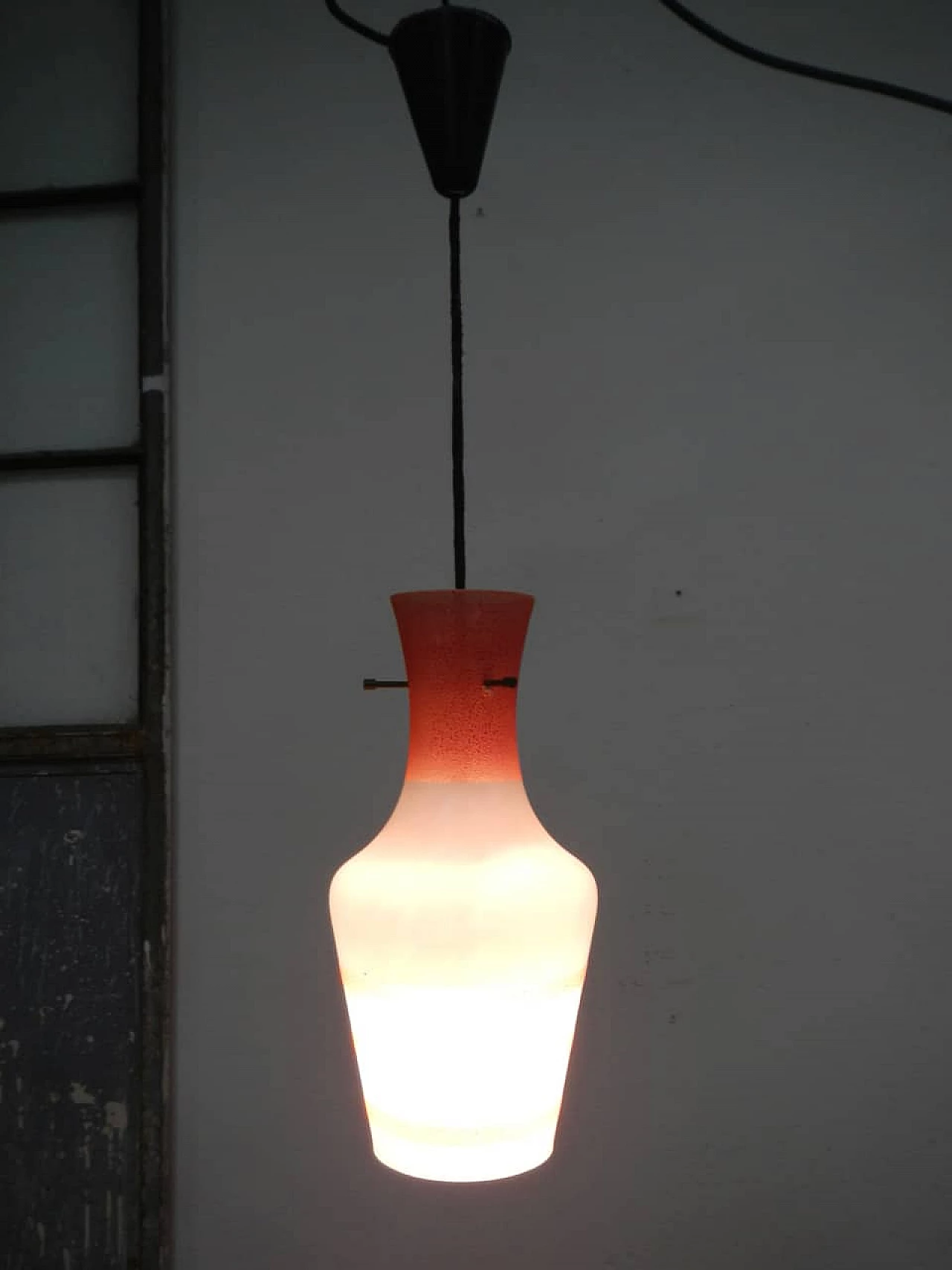 Lampadario da cucina in vetro, anni '50 2