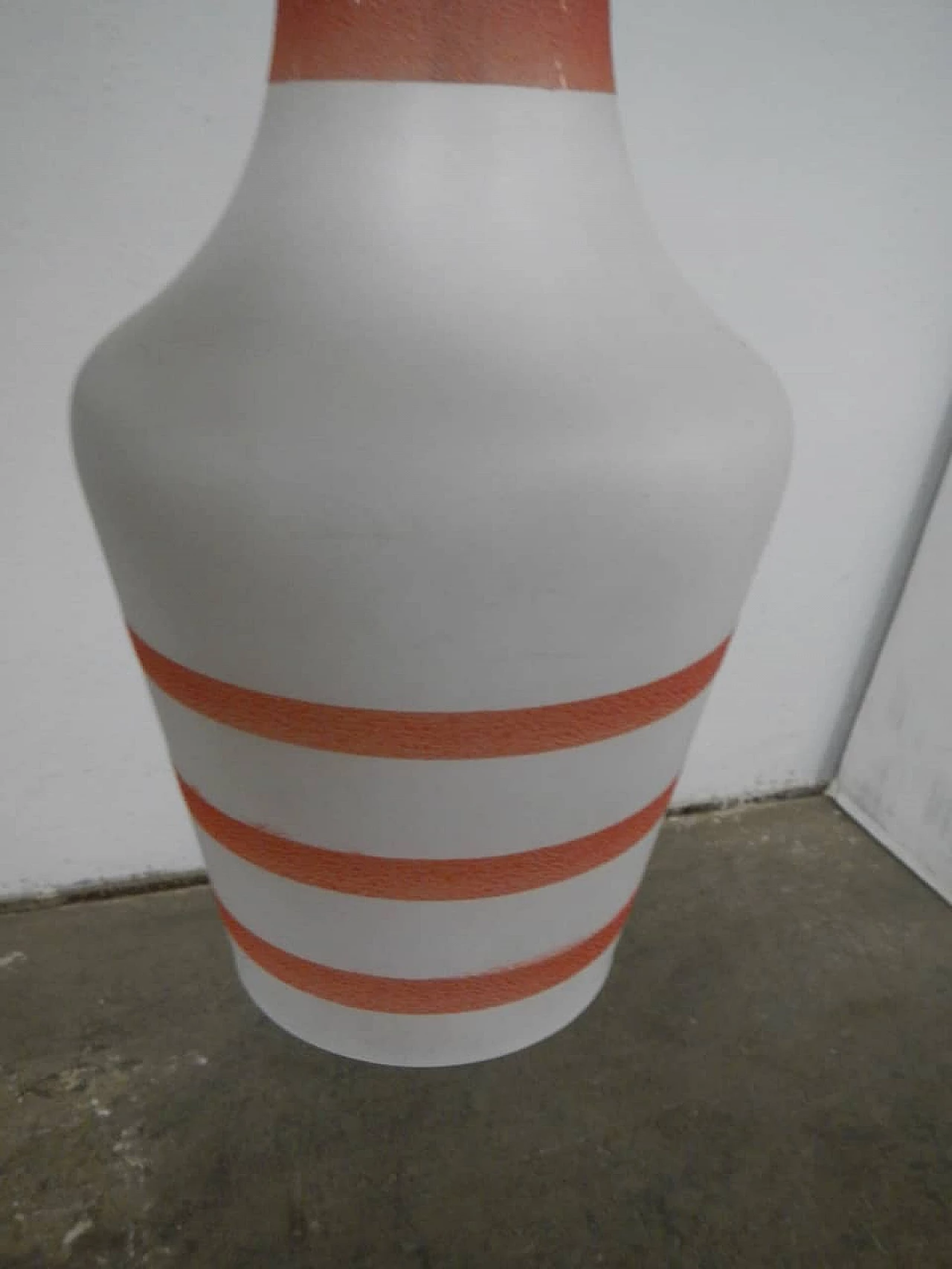 Lampadario da cucina in vetro, anni '50 8