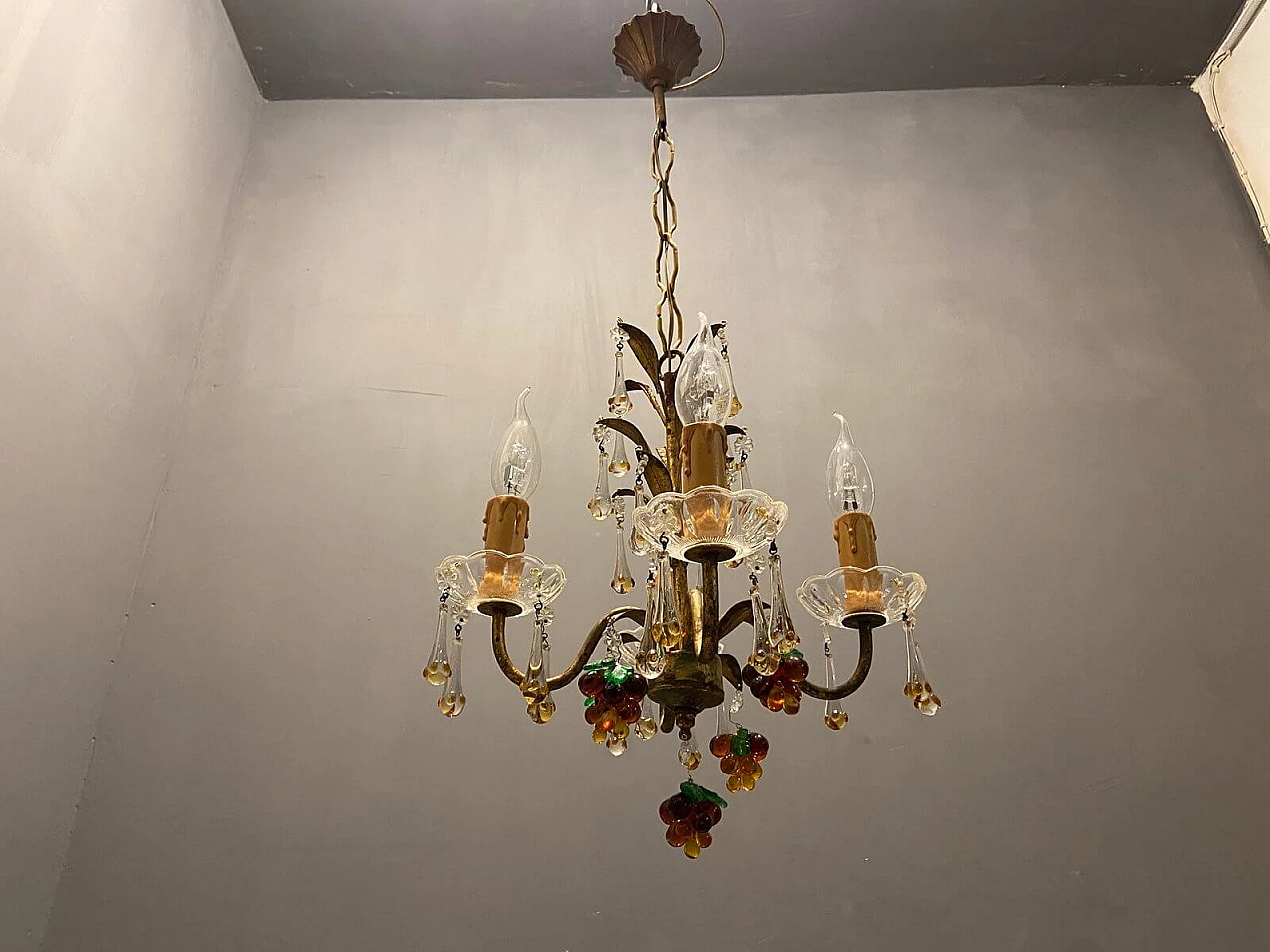 Gilded Murano glass fruit chandelier, 1960s 6