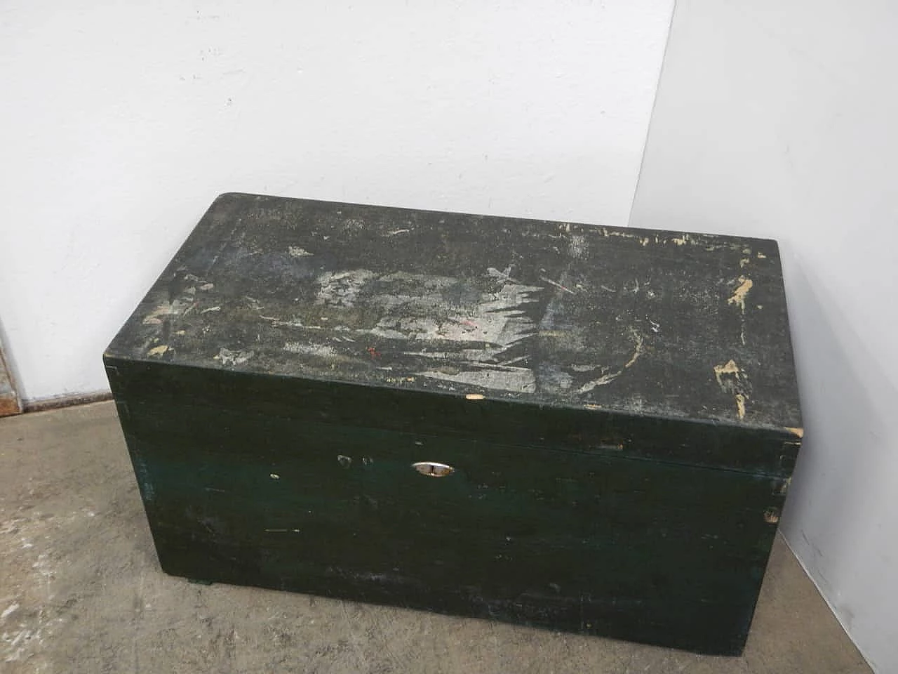 Trunk in wooden with steel lining, 1940s 7