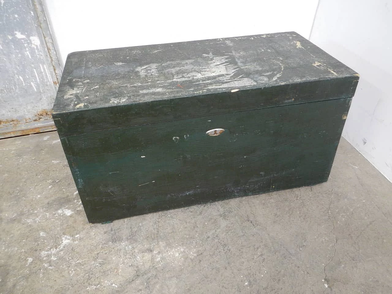 Trunk in wooden with steel lining, 1940s 10