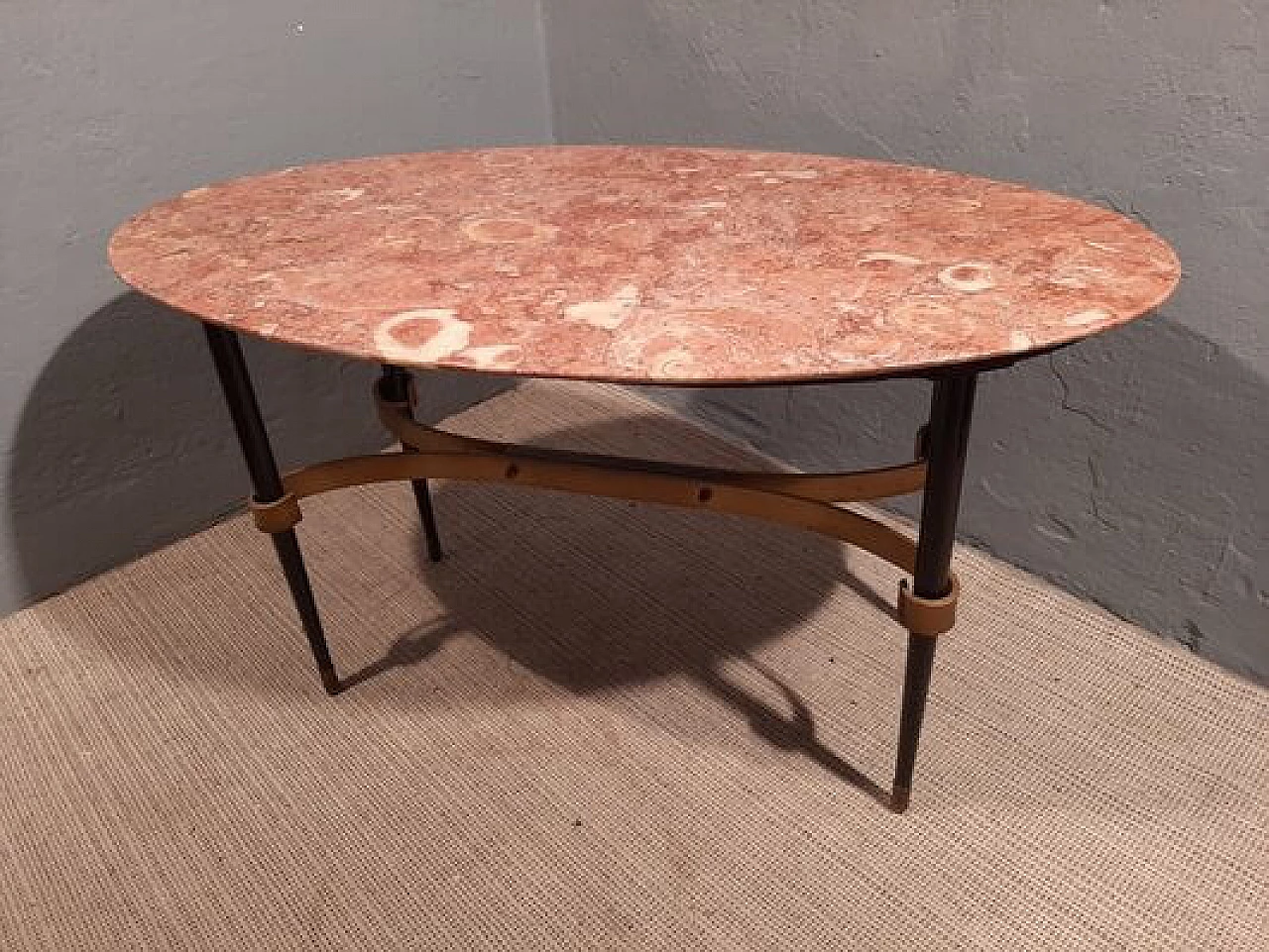 Iron and brass coffee table with marble top, 1950s 4