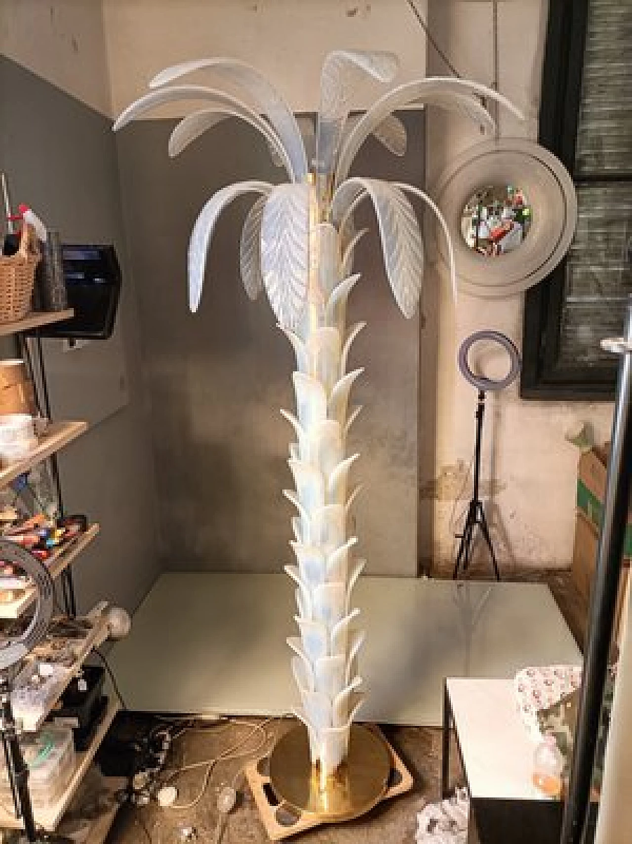 Lampada a forma di palma in ottone e vetro di Murano 5