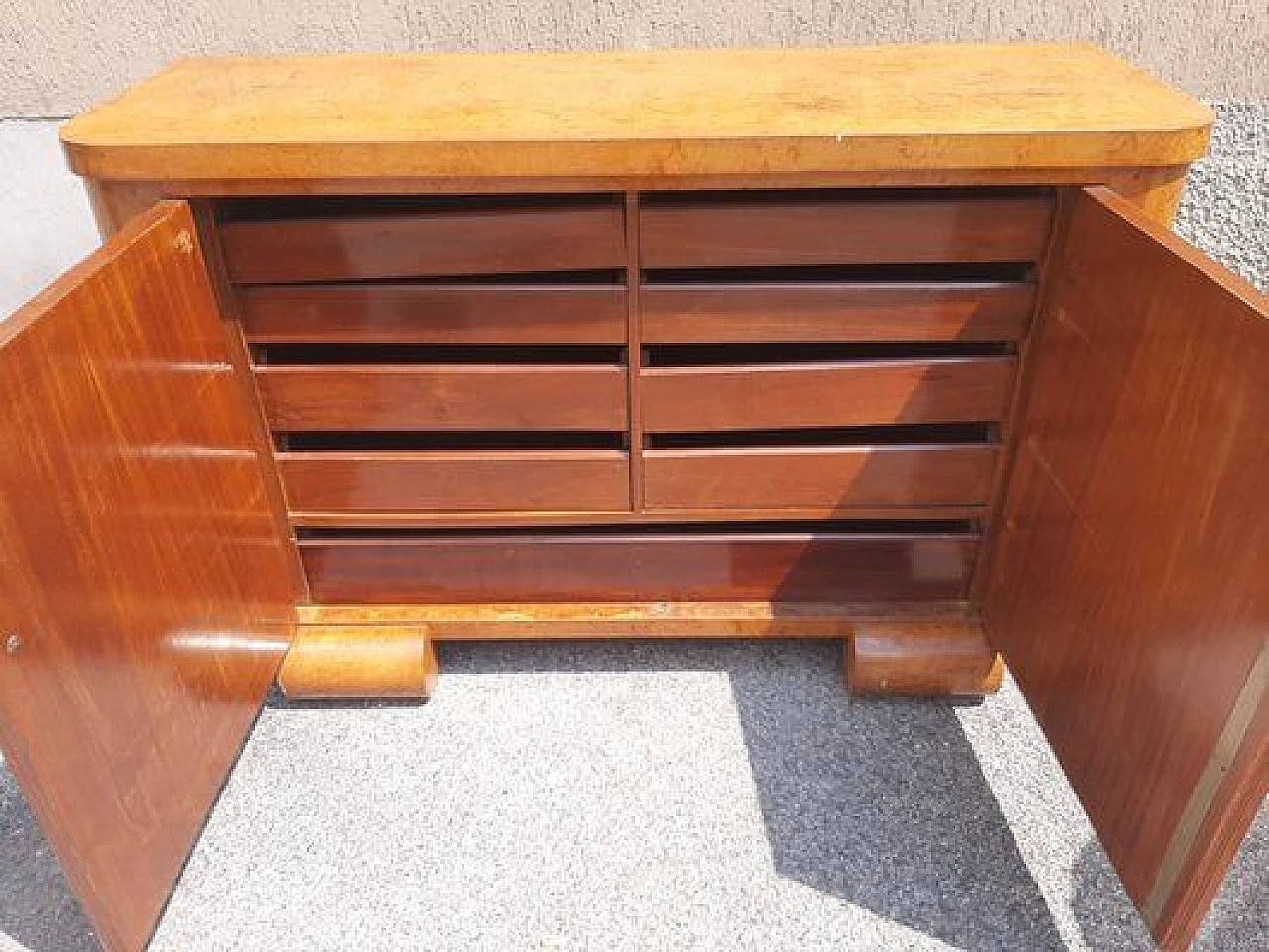 Cassettiera in radice di tuia con maniglie cromate e in ottone, anni '30 6