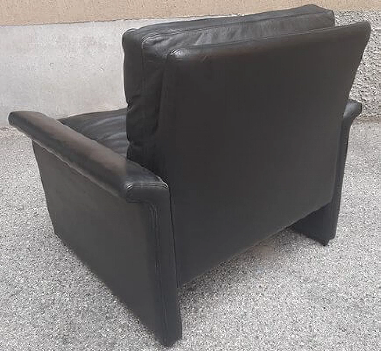 Poltrona in pelle nera di ICF De Padova, anni '70 12