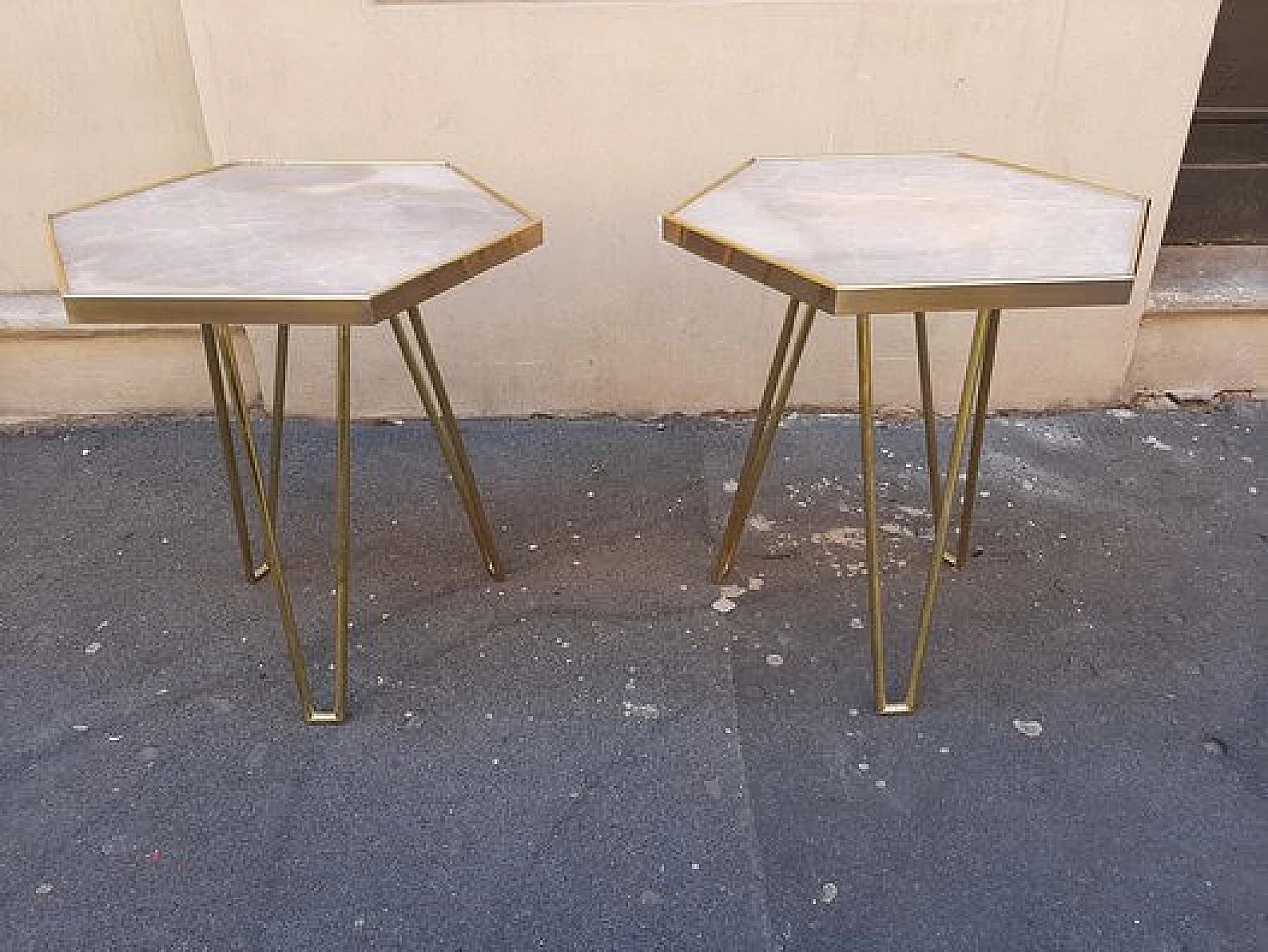 Brass coffee table with alabaster top 1
