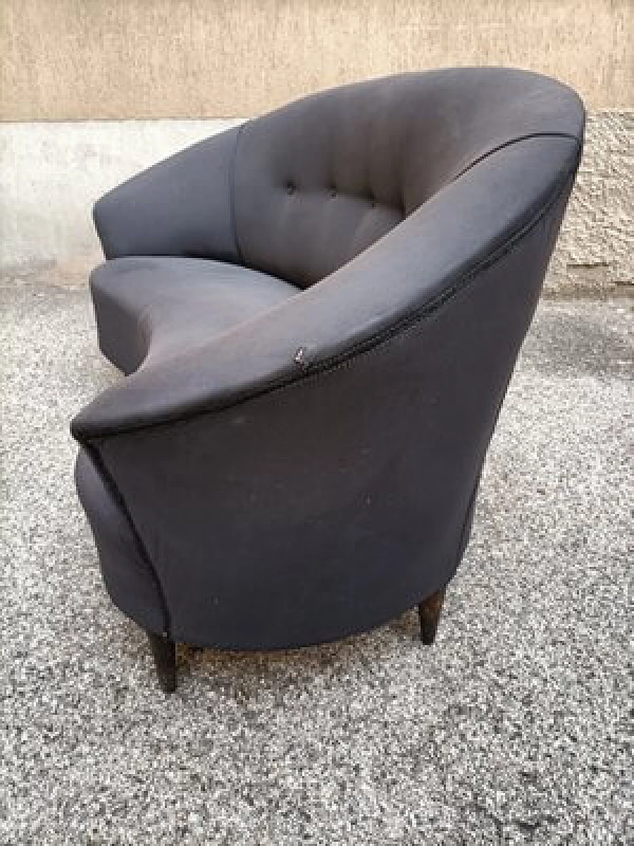 Divano a due posti in tessuto grigio, anni '50 4