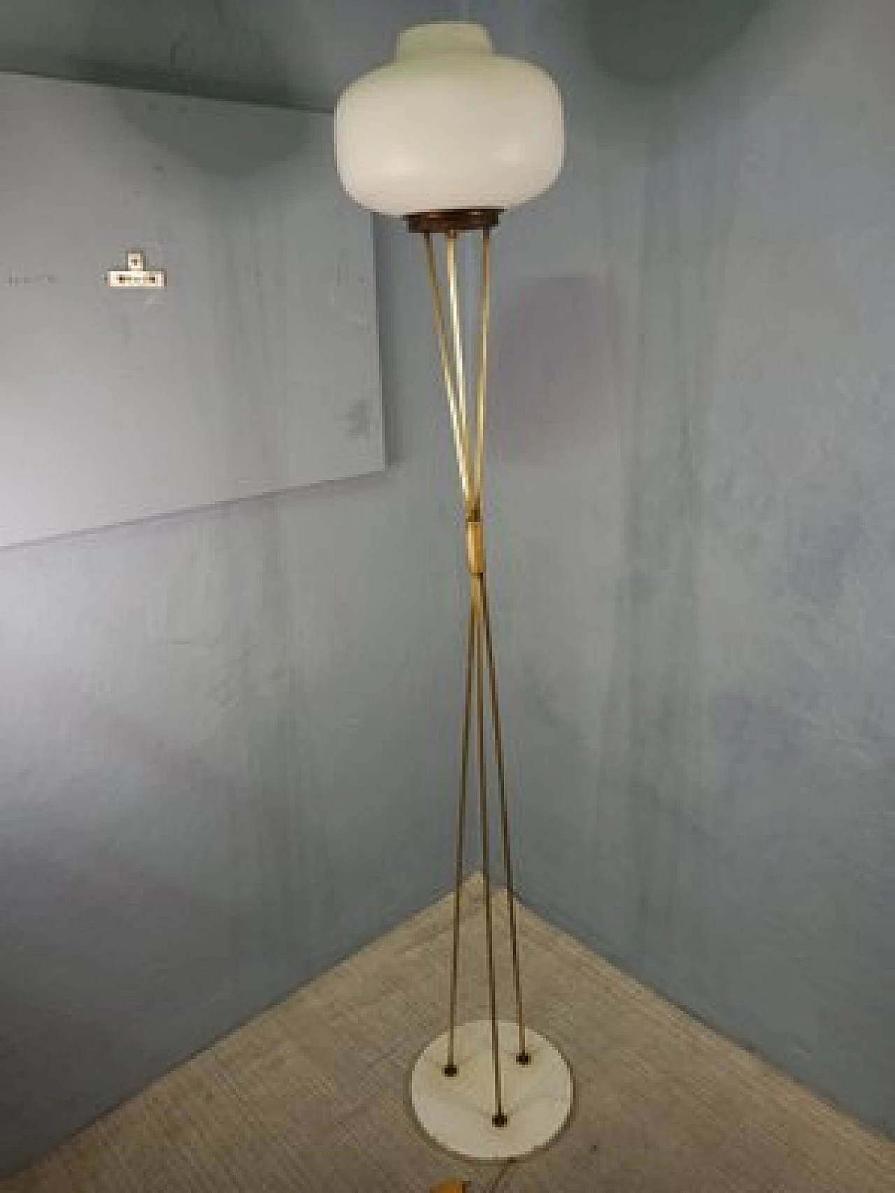 Brass and opaline glass lamp with Stilnovo marble base, 1950s 1