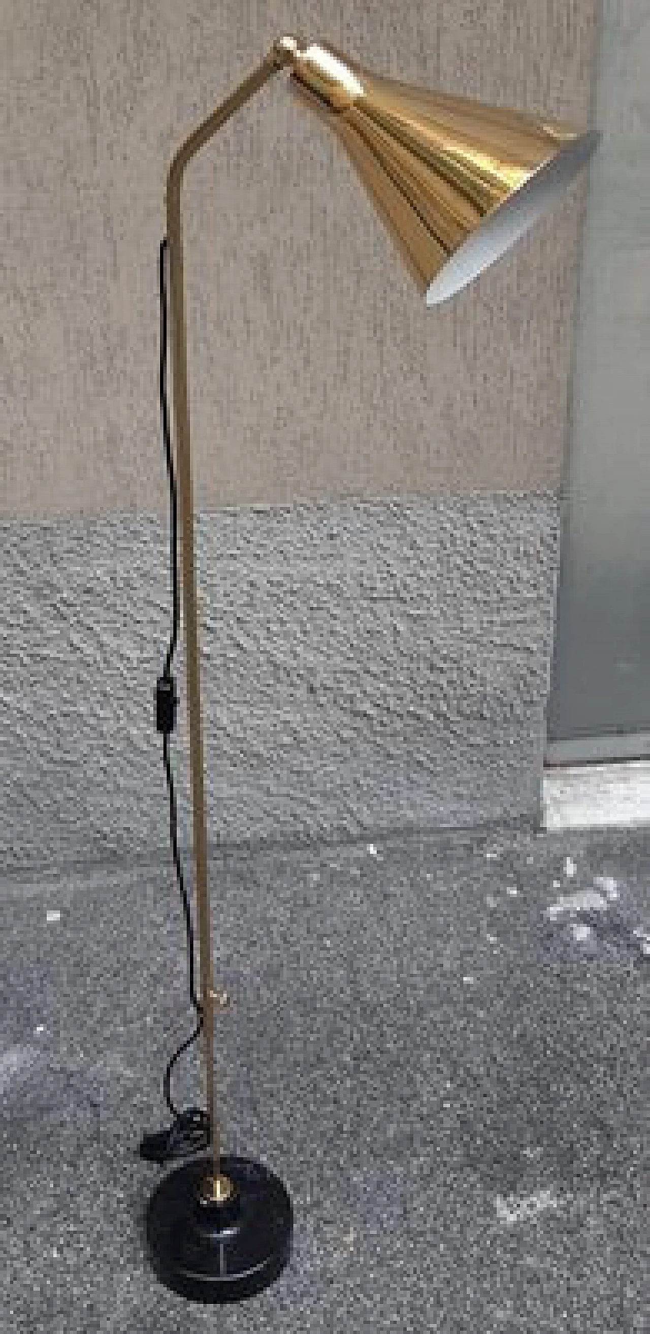 LTE3 floor lamp in brass by Ignazio Gardella for Azucena 1