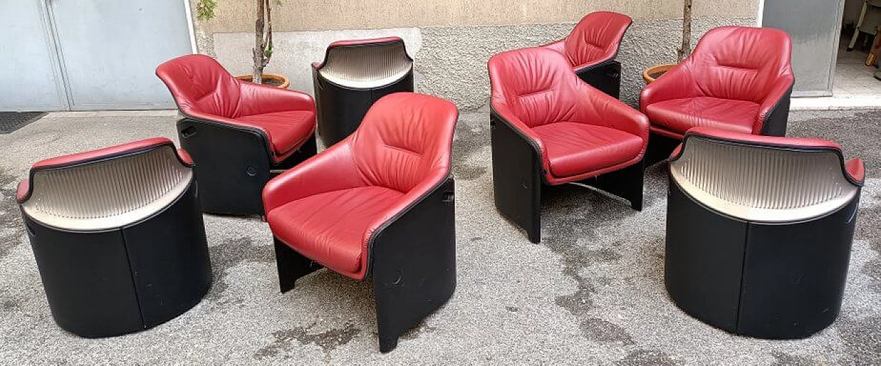 Poltrona Avus in pelle rossa di Konstantin Grcic per Plank 1