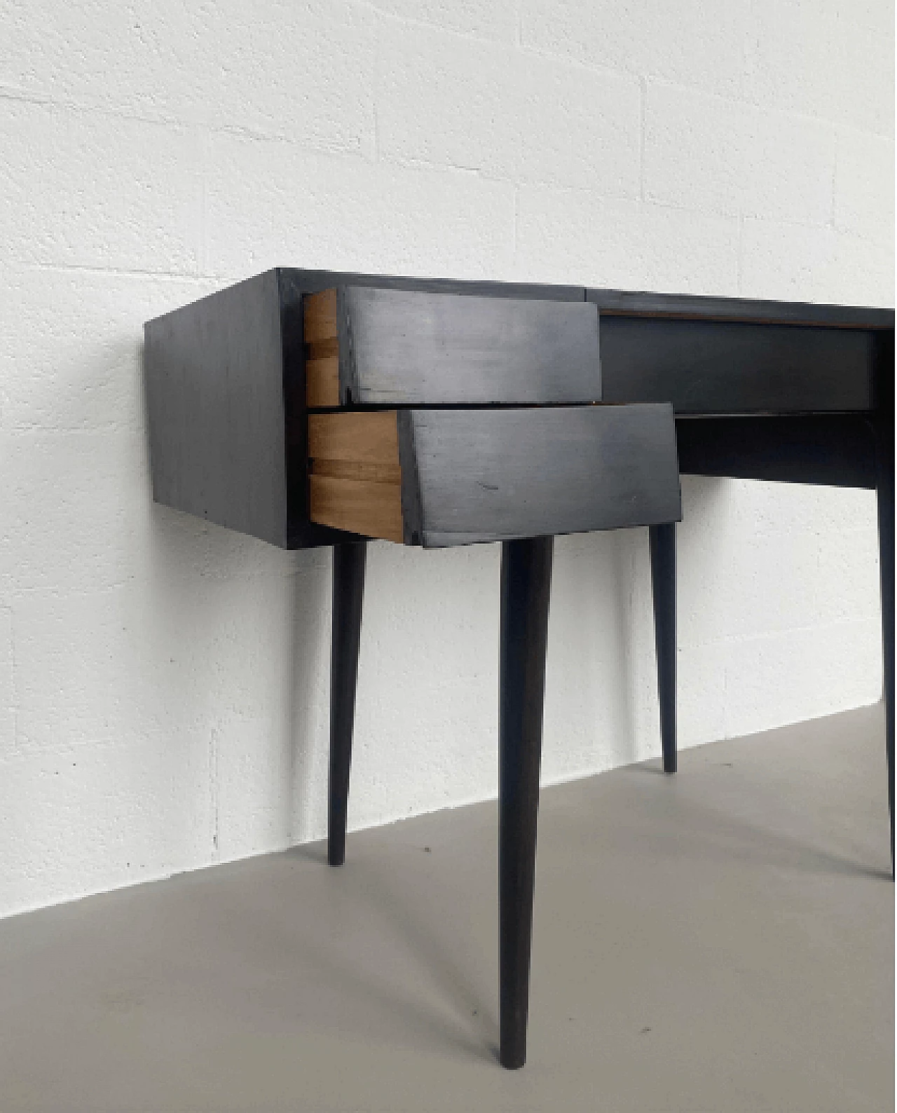 Dressing table in wood with mirror in the style of Gio Ponti, 1950s 5