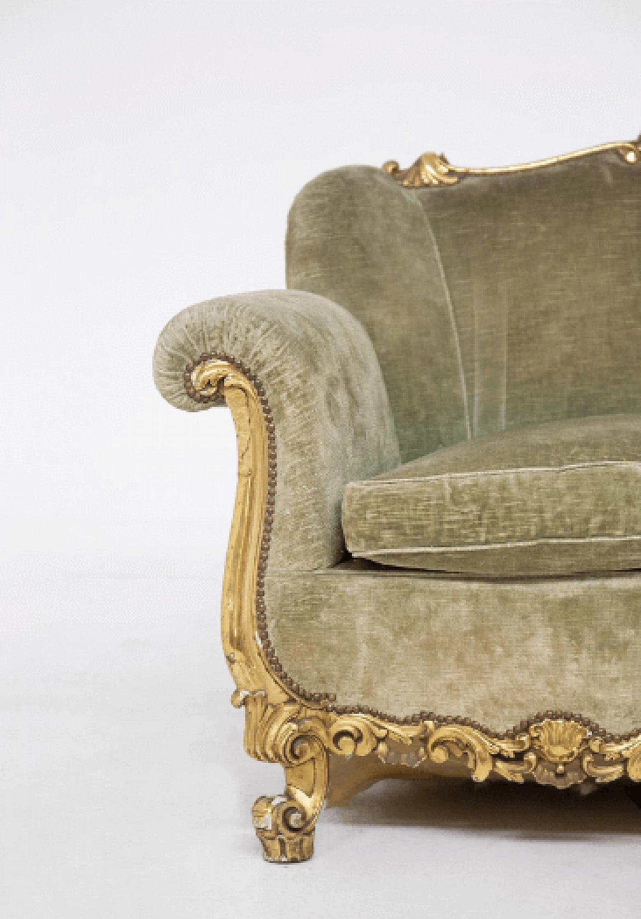 Louis XVI style sofa in gilt wood and green velvet, early 1900s 8