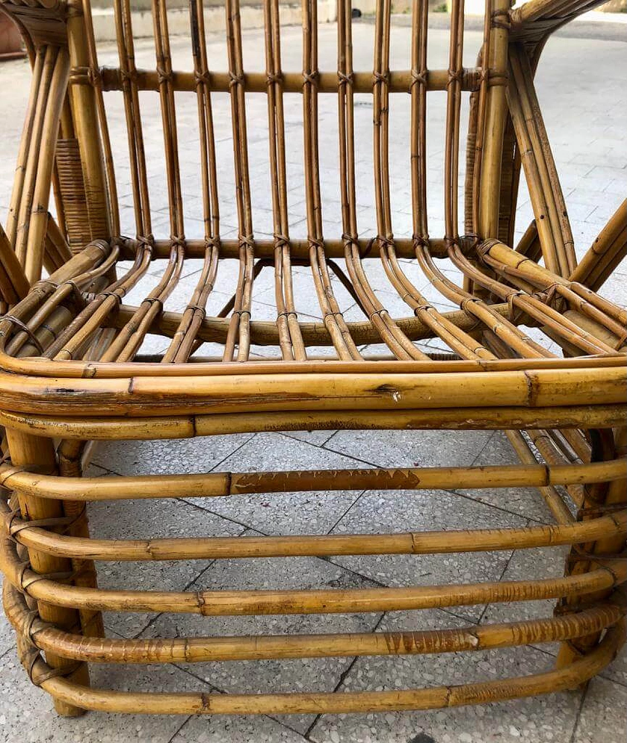 Pair of Pretzel armchairs in rattan in  the style of Paul Frankl, 1950s 4