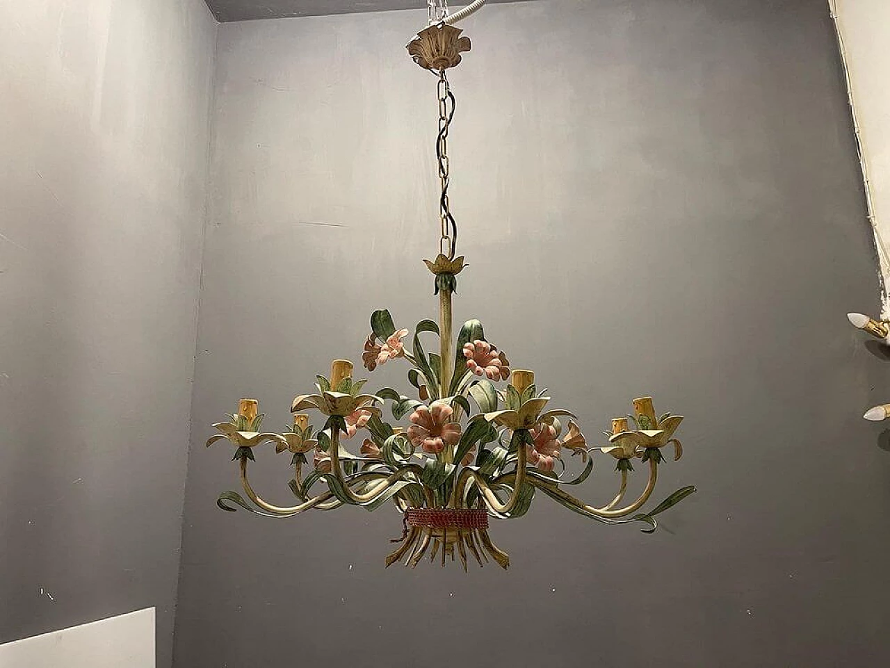 Flower chandelier  in ceramic with 8 lights, 1970s 7