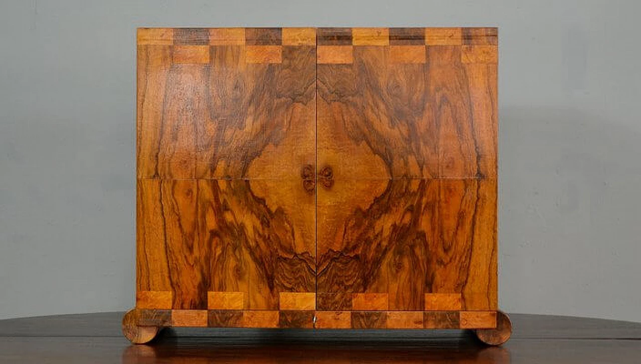 Art Deco style bar cabinet in walnut by Albicocchi & Frediani, 1920s 1