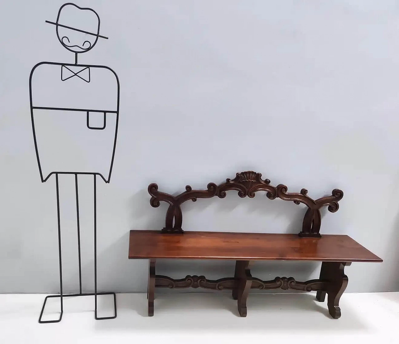 Baroque-style carved solid beech bench, 1960s 3