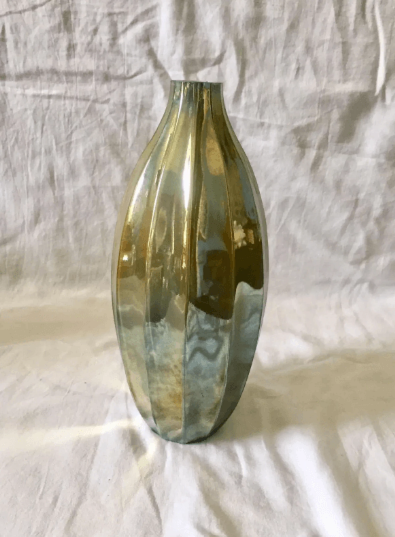 Vaso modernista in vetro iridescente e traslucido con sfumature d'argento, anni '80 3