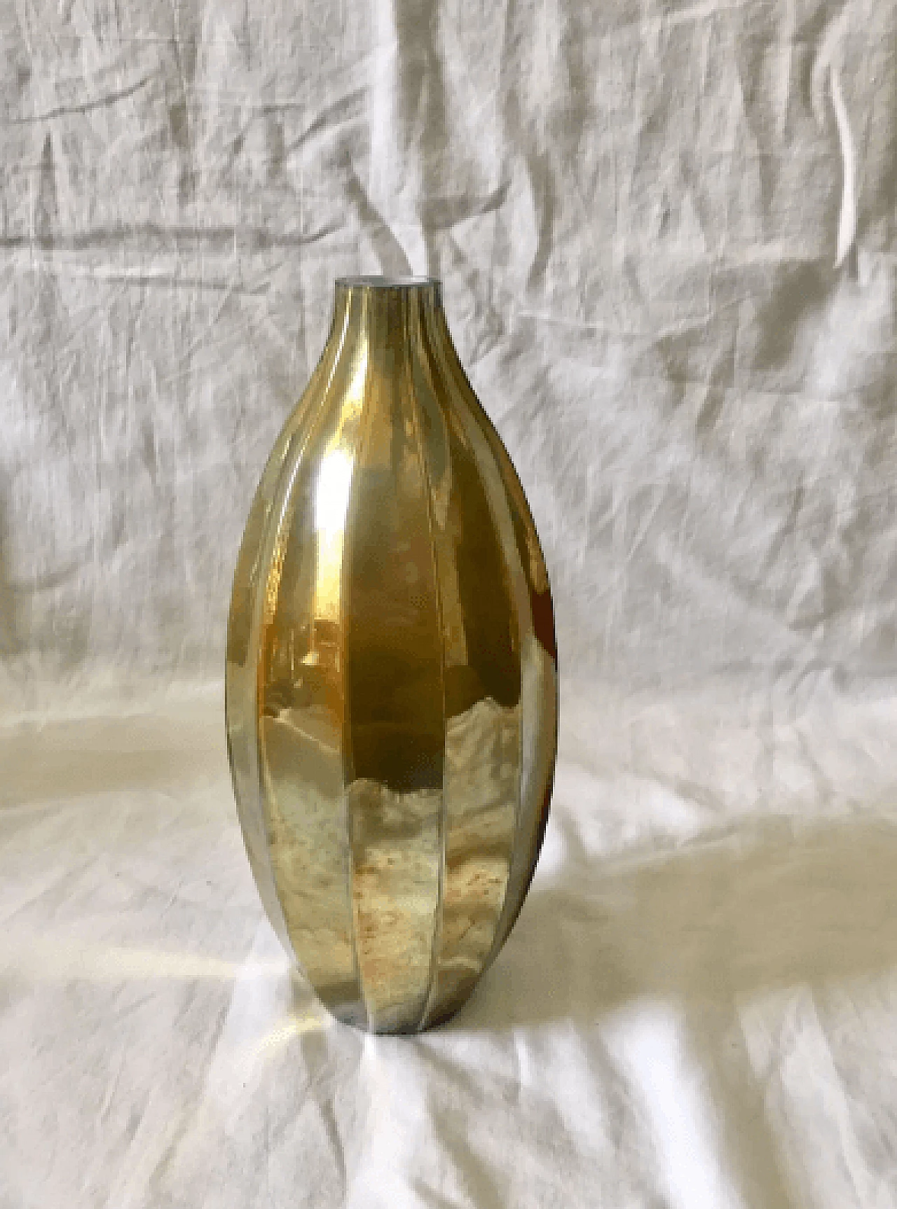 Modernist iridescent and translucent glass vase with silver shades, 1980s 4