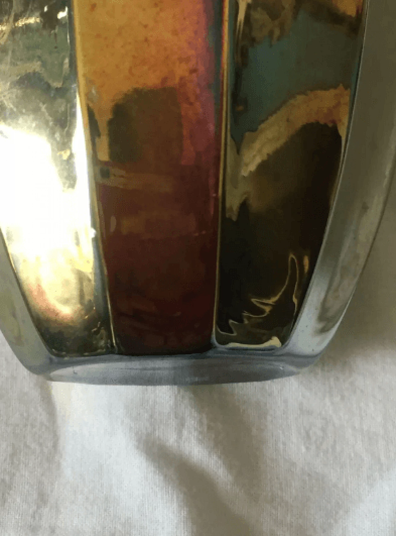 Vaso modernista in vetro iridescente e traslucido con sfumature d'argento, anni '80 7