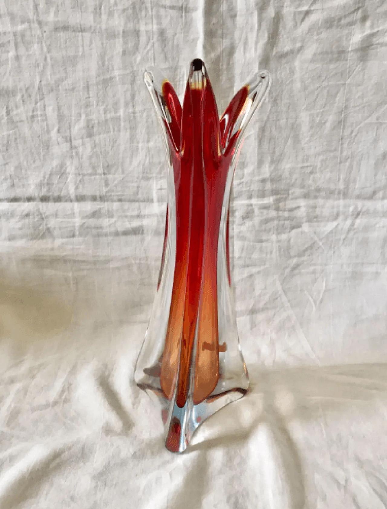 Vaso in vetro di Murano sommerso rosso di Flavio Poli per Seguso, anni '50 3