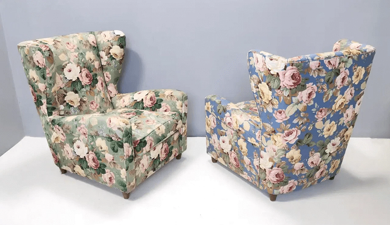 Pair of Wingback armchairs in floral fabric by Paolo Buffa, 1950s 4