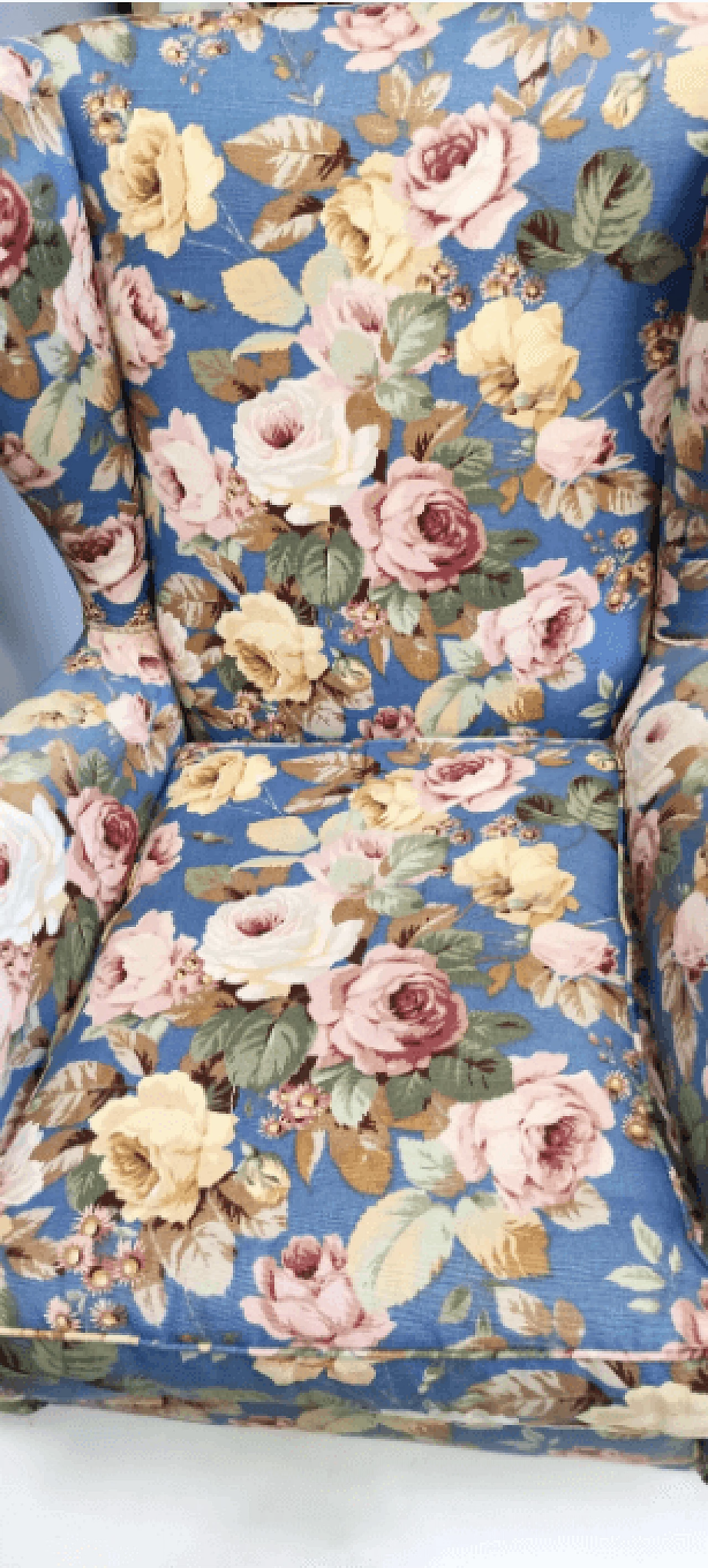 Pair of Wingback armchairs in floral fabric by Paolo Buffa, 1950s 11