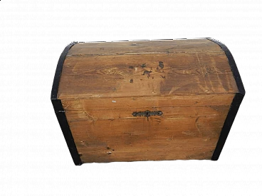 Trunk in fir wood with rounded lid, 1950s