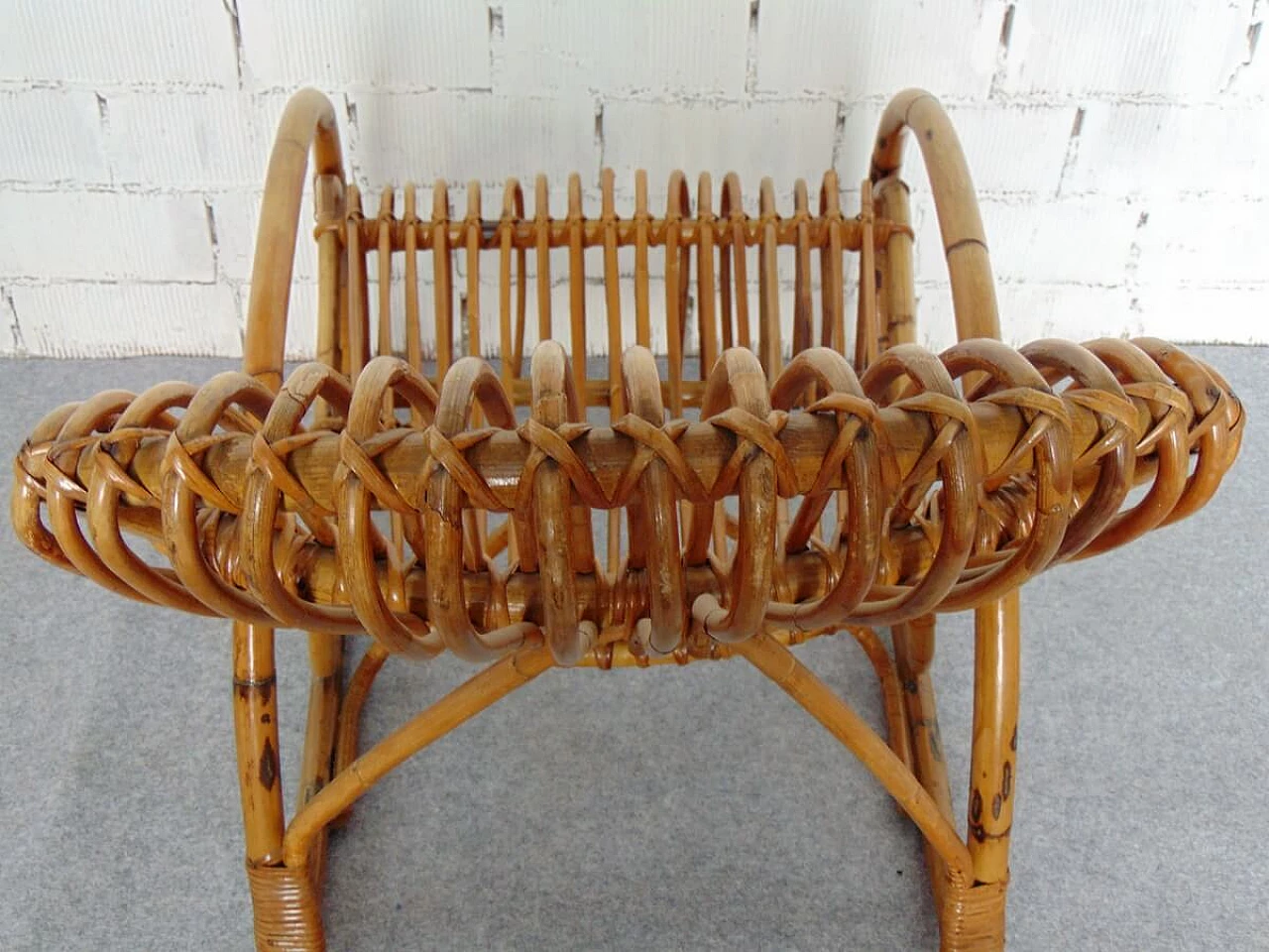Poltrona a dondolo in bambù e midollino, anni '70 5