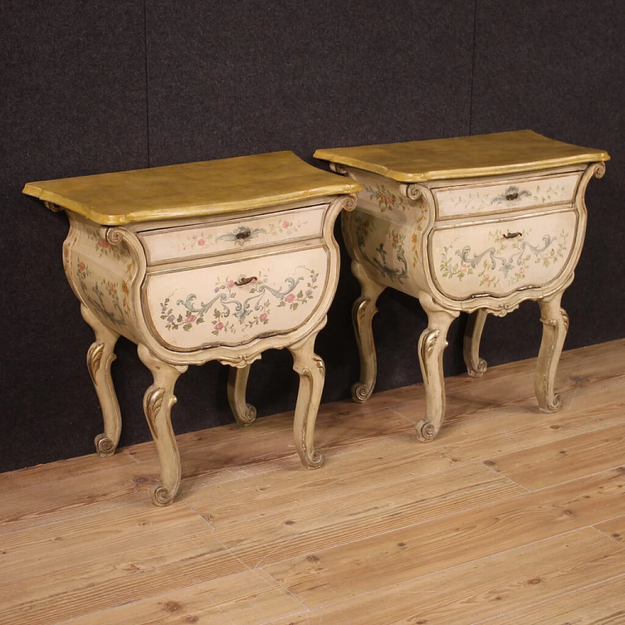 Pair of bedside tables in venetian Barocchetto Style, 1950s 1