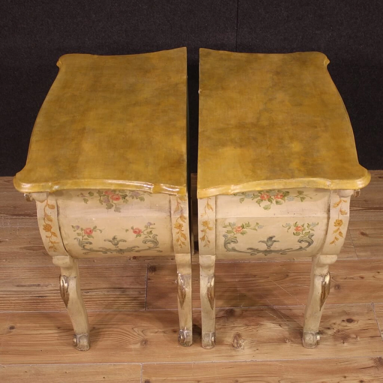 Pair of bedside tables in venetian Barocchetto Style, 1950s 12